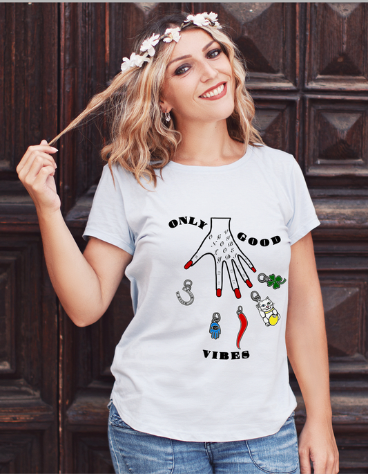 0nly good vibes  T-shirt
